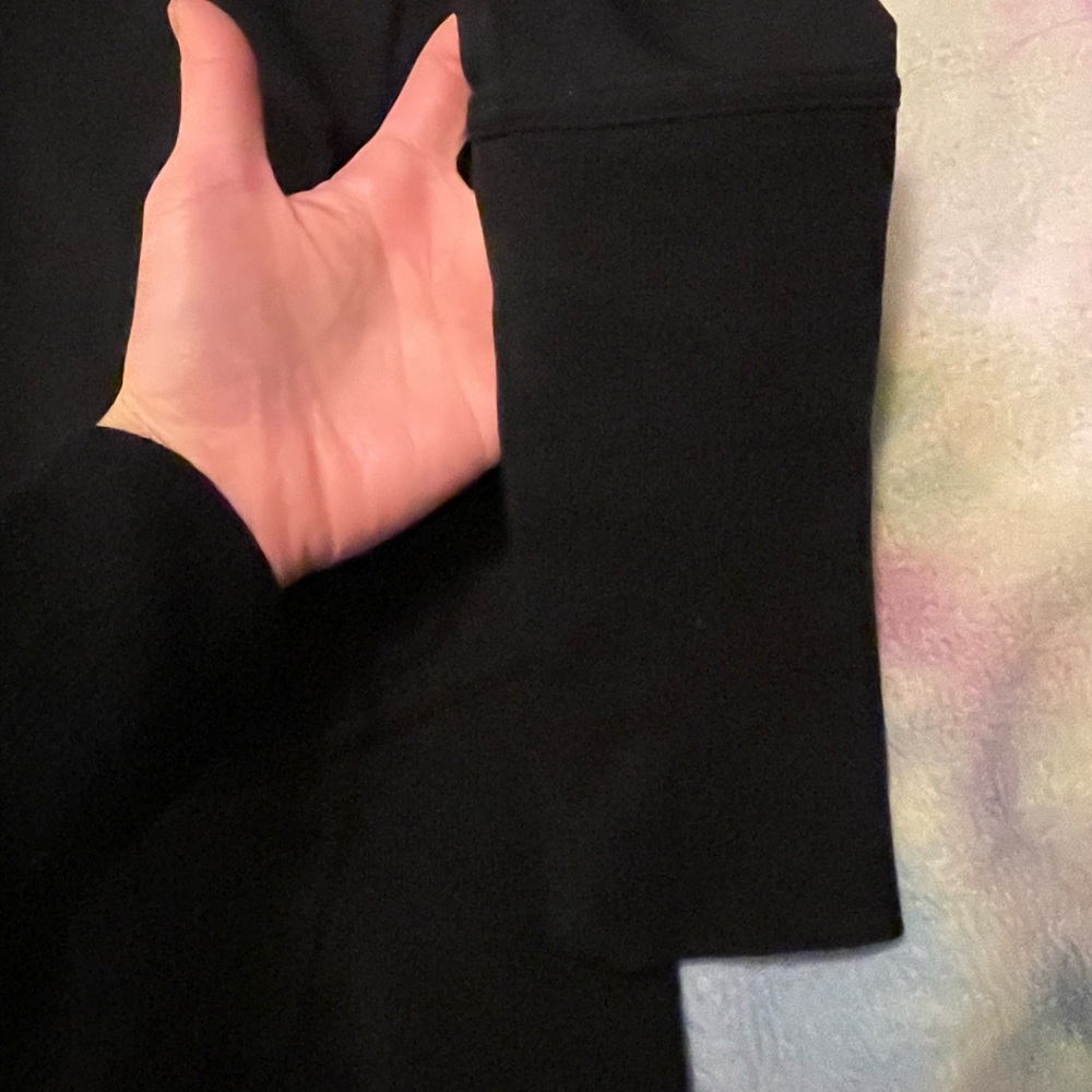 lululemon pullover - Picture 7 of 9
